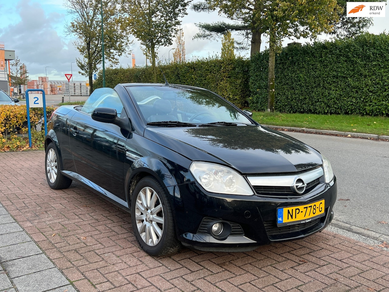Opel Tigra TwinTop - 1.4 Enjoy *Airco/ Nieuw Binnen = Rijklaar - AutoWereld.nl
