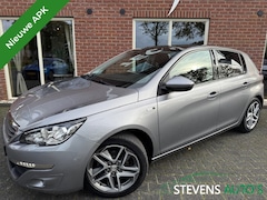 Peugeot 308 - 1.2 PureTech 131 PK Style NIEUWE APK / PANO / TREKHAAK / CLIMA /