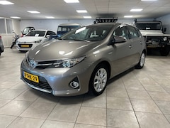 Toyota Auris - 1.8 Hybrid Dynamic. Dealer onderhouden, Climate controle, Navigatie, Cruise controle, Trek