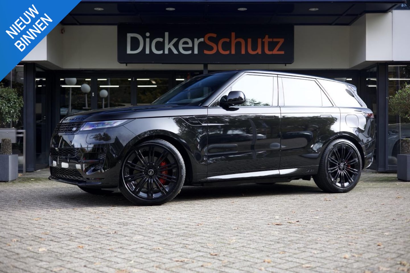 Land Rover Range Rover Sport - 3.0 P460e Dynamic HSE | Pano | TowPack | BlackPack - AutoWereld.nl