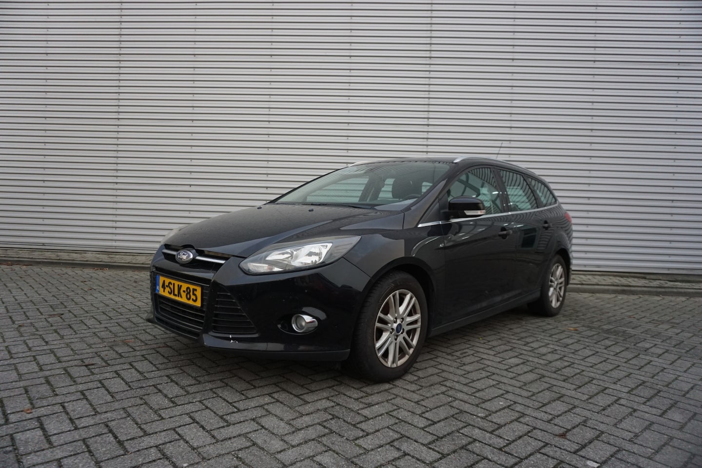 Ford Focus Wagon - 1.0 EcoBoost Titanium MOTOR DEFECT! - Climate / Navi / Cruise / Parkeers. / Elektr. ramen - AutoWereld.nl