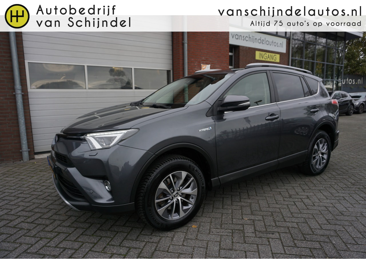 Toyota RAV4 - 2.5 HYBRID AWD STYLE VOLLEDIG DEALER ONDERHOUDEN CAMERA TREKHAAK KEYLESS STOELVERWARMING X - AutoWereld.nl
