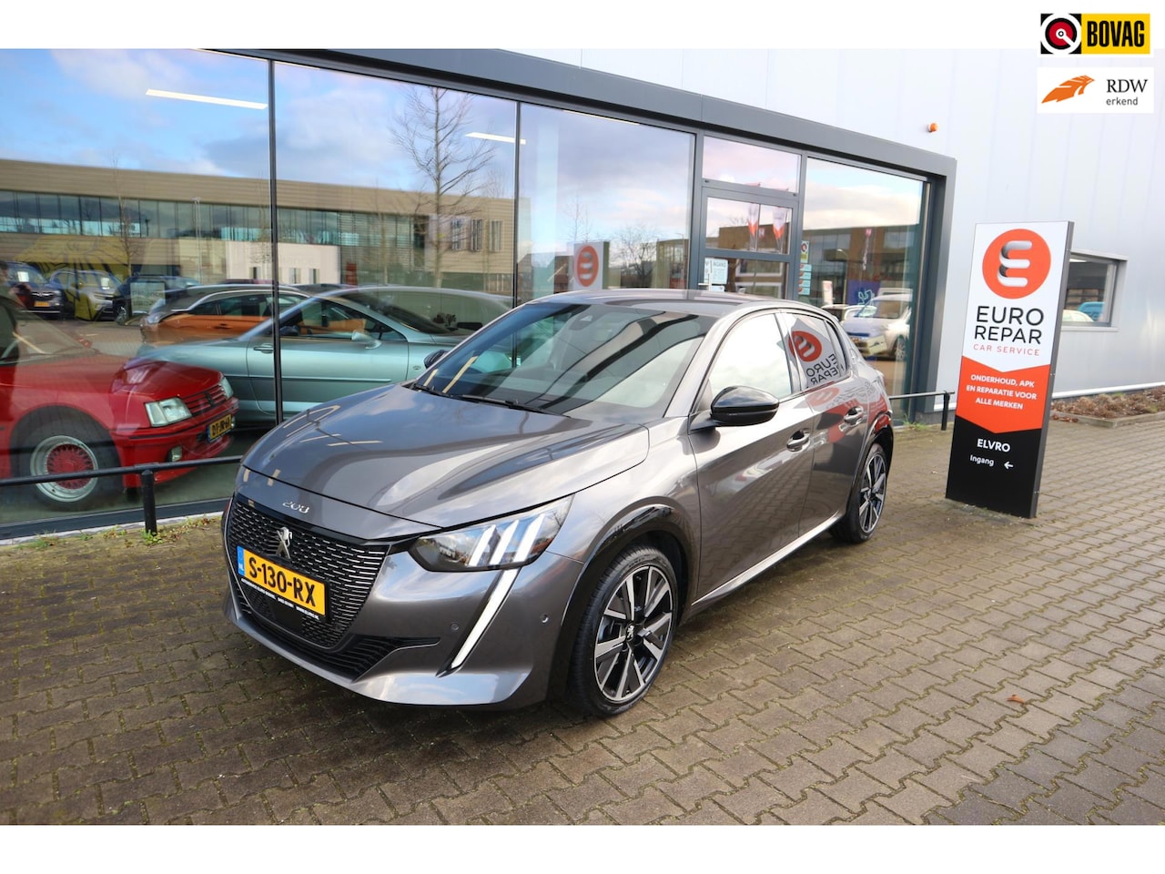 Peugeot 208 - 1.2 PureTech GT Pack NAVI CAMERA KEYLESS FULL LED 17 INCH RIJKLAARPRIJS!!!! - AutoWereld.nl