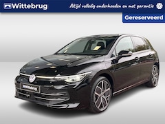 Volkswagen Golf - 1.5 eHybrid Style Edition / IQ Led / Zwenkbare trekhaak / Head up display / Navigatie
