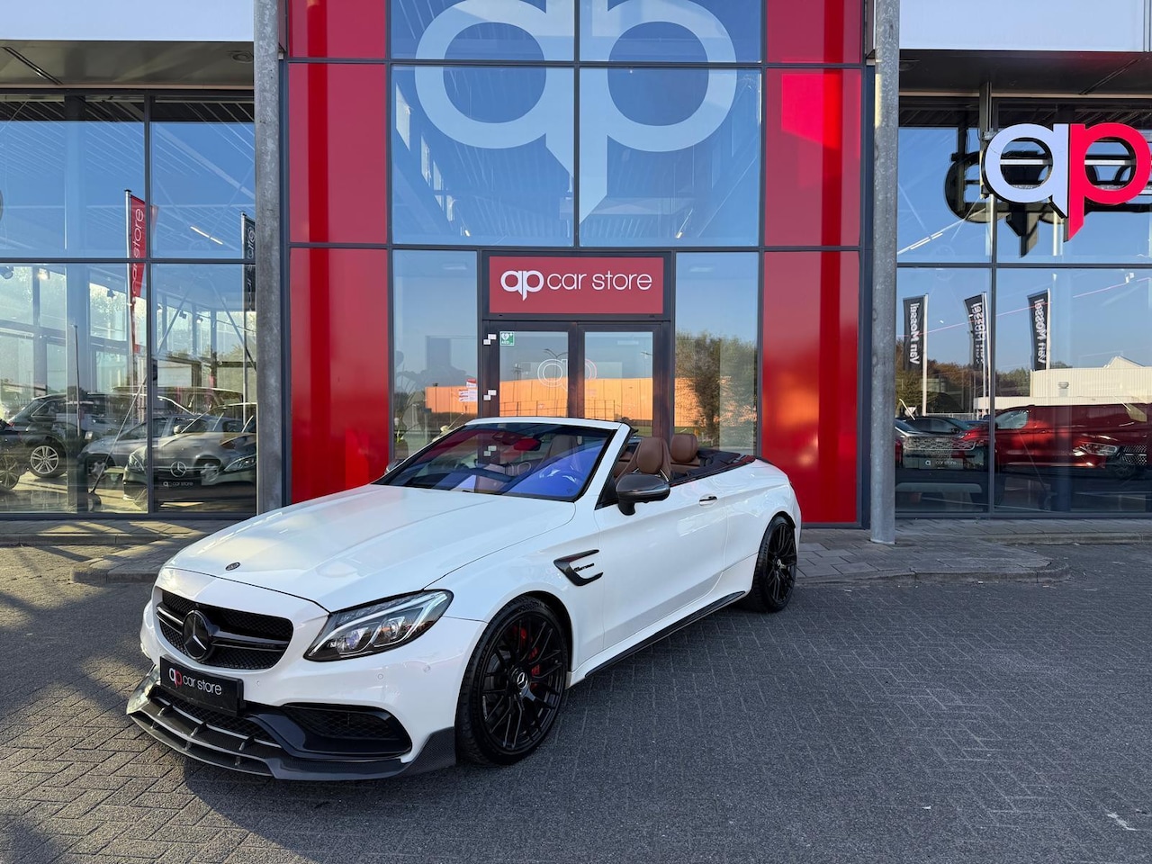 Mercedes-Benz C-klasse Cabrio - AMG 63 S Cabrio Burmester Memory seats - AutoWereld.nl