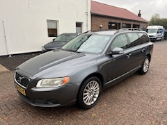 Volvo V70 - 2.5T Summum Automaat Leder Stoelverwarming