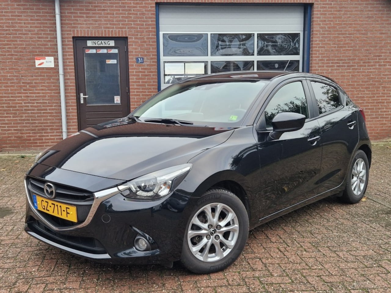 Mazda 2 - 1.5 Skyactiv-G TS+ Automaat NL-auto Navi Airco Stoelverw Trekhaka - AutoWereld.nl