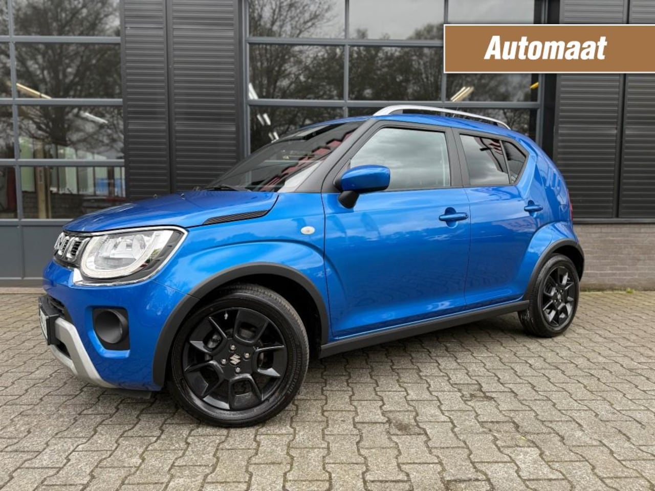 Suzuki Ignis - 1.2 SH SMART HYBRID BJ.2022 AUTOMAAT NAVI CAMERA - AutoWereld.nl