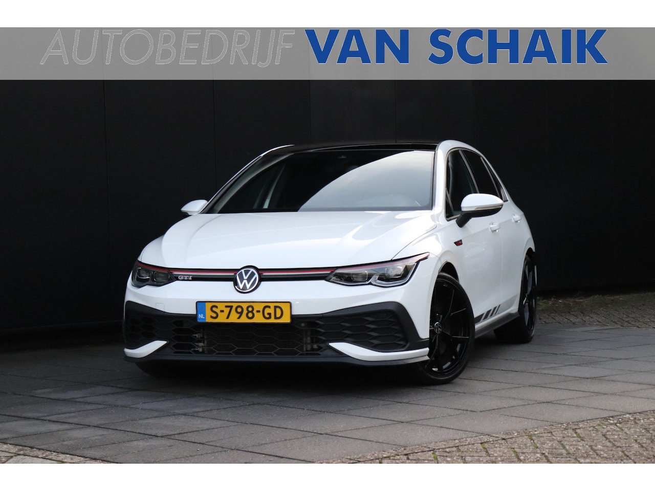Volkswagen Golf - 2.0 TSI GTI Clubsport | PANO-DAK | CAMERA | ALCANTARA | NAVI | CRUISE | STUUR/STOEL VERW - AutoWereld.nl