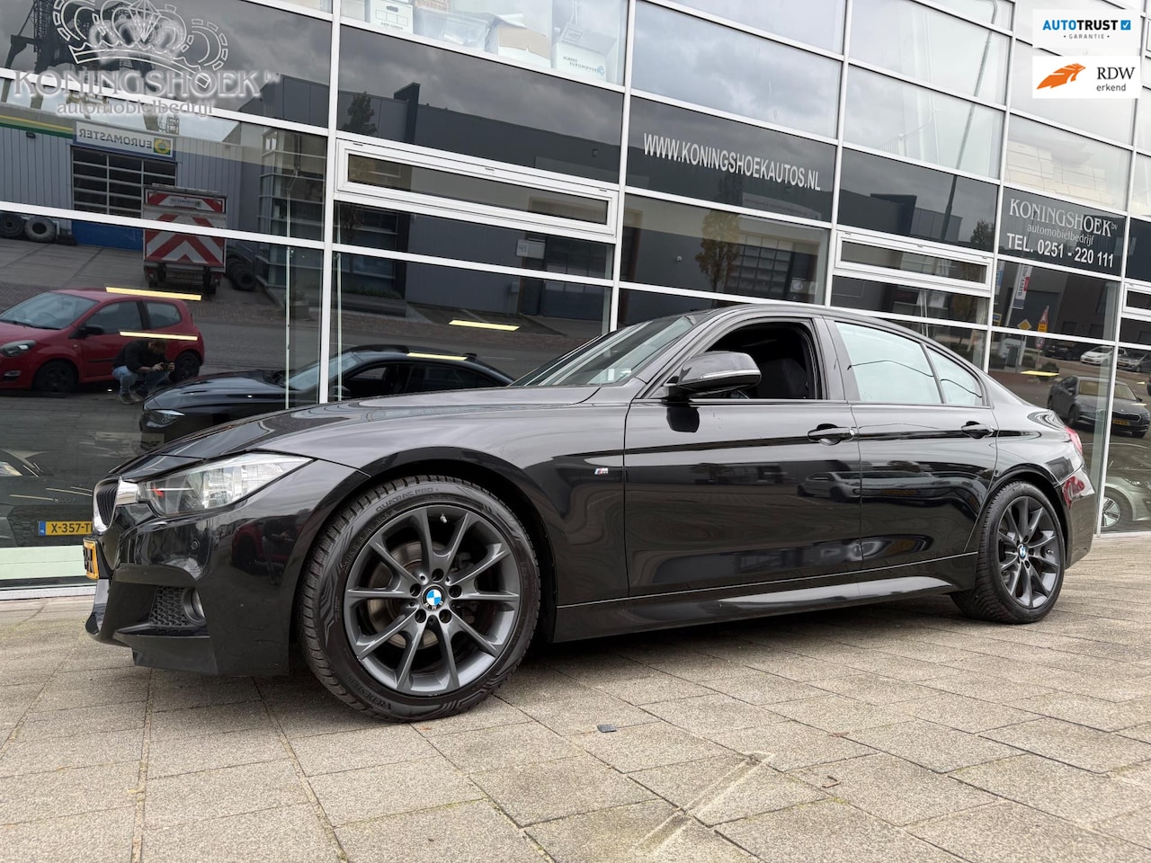 BMW 3-serie - 318i M Sport Executive 318i M Sport Executive - AutoWereld.nl