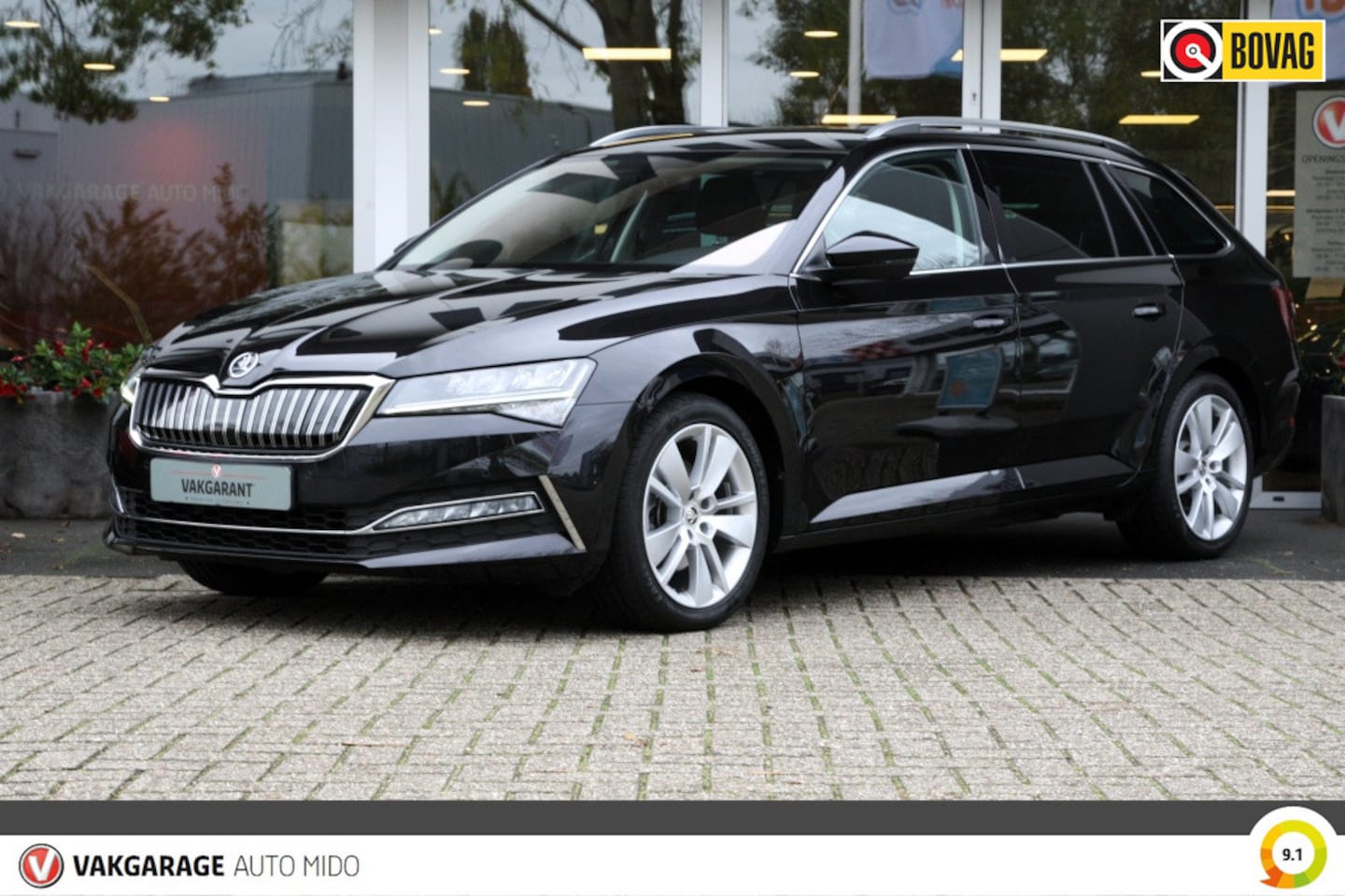 Skoda Superb Combi - 1.4 Plug-in Hybrid DSG Automaat Ambition iV | Trekhaak - AutoWereld.nl