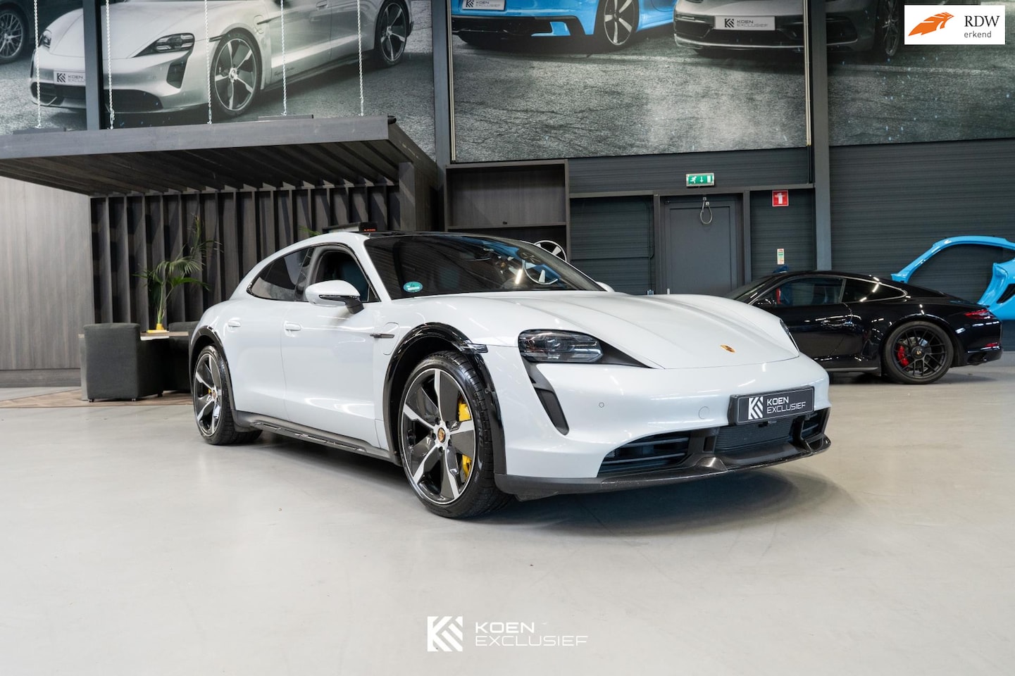 Porsche Taycan Cross Turismo - Turbo S 93 kWh (2021) slechts 7.000km - AutoWereld.nl