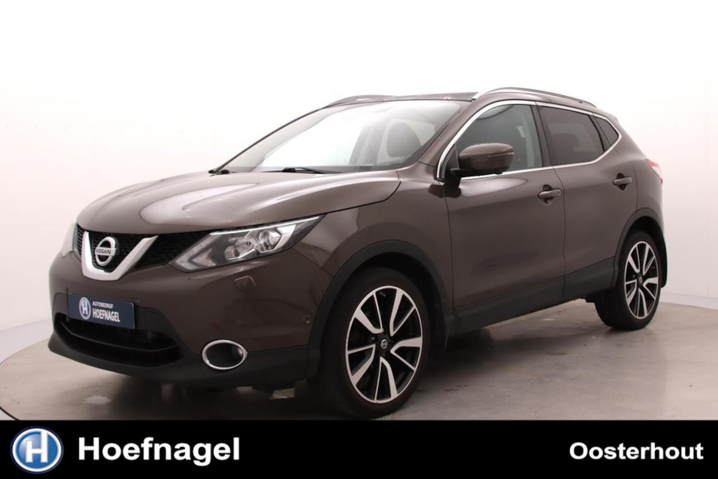 Nissan Qashqai - 1.2 Tekna Automaat | Panoramadak | Navigatie | Lederen Bekleding | Stoelverwarming | Camer - AutoWereld.nl
