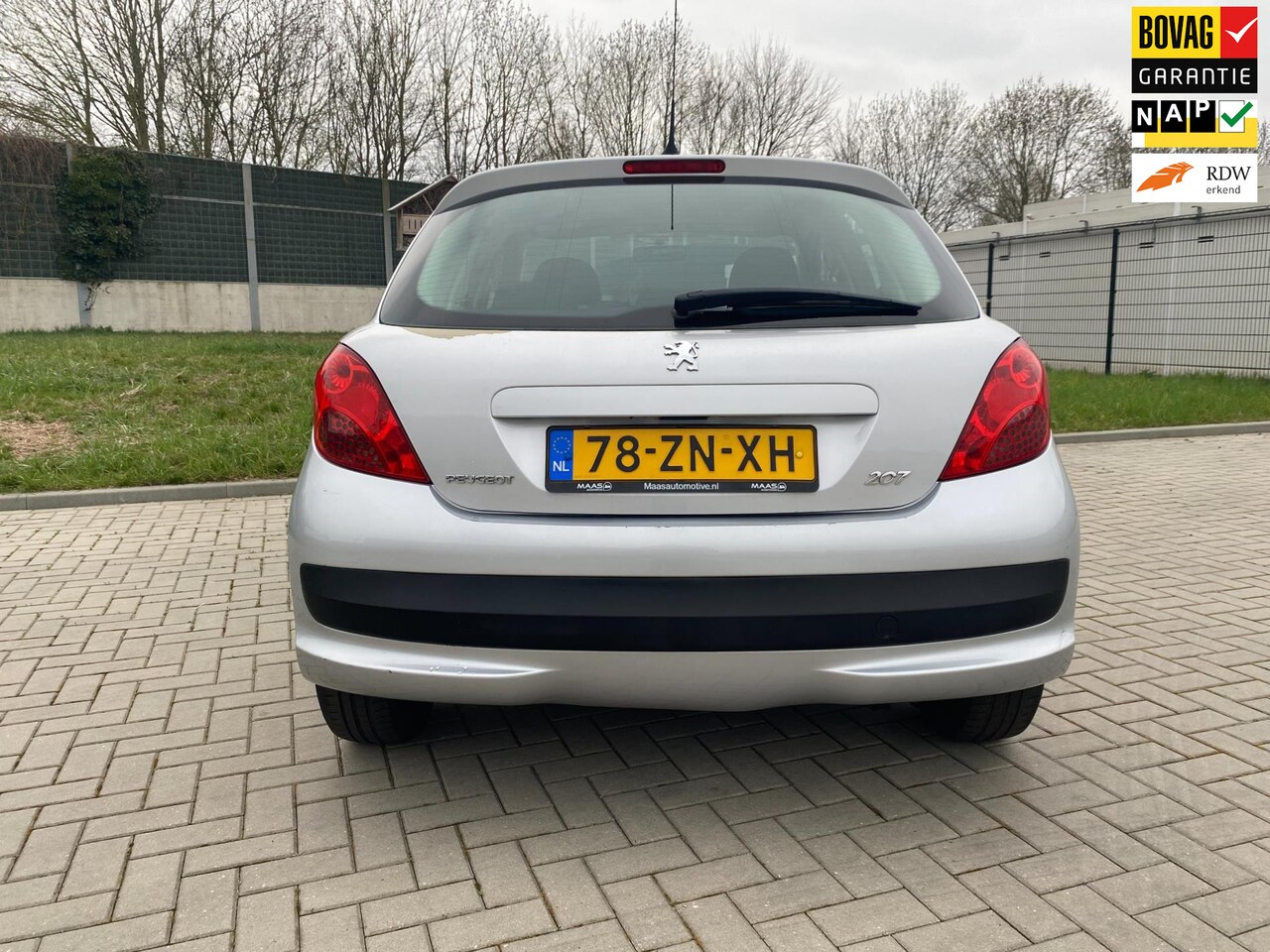 Peugeot 207 - 1.4 VTi Cool 'n Blue 1.4 VTi Cool 'n Blue - AutoWereld.nl