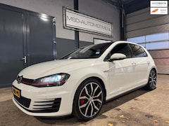 Volkswagen Golf - 2.0 TSI GTI Onderhouden Xenon Navigatie Dynaudio