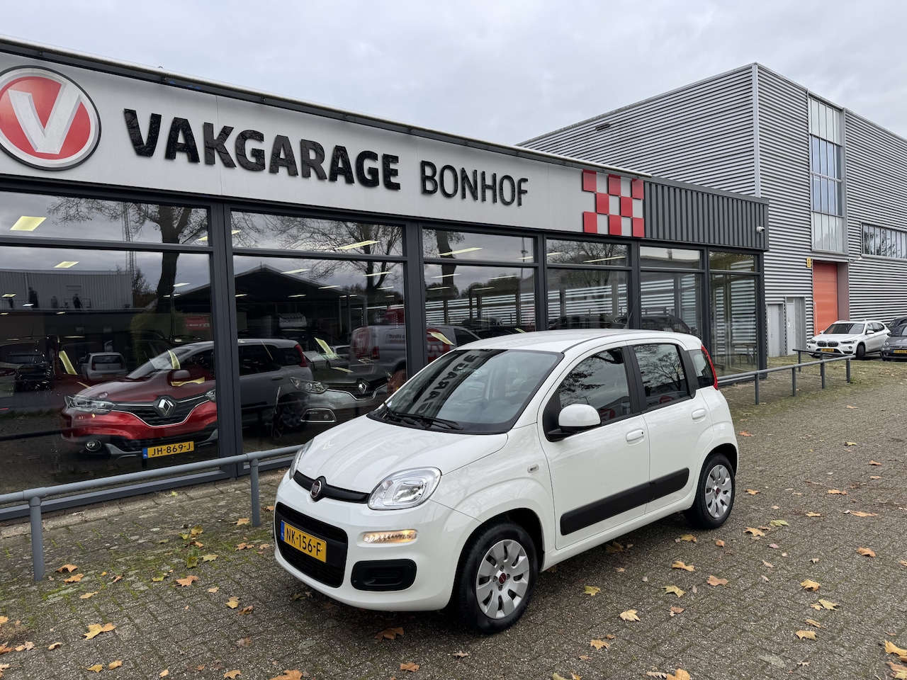 Fiat Panda - 0.9 TwinAir Popstar AUTOMAAT-AIRCO-PDC - AutoWereld.nl