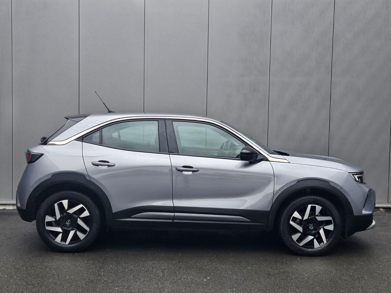 Opel Mokka-e - Elegance 50-kWh 11kw bl. | Navigatie | LED - AutoWereld.nl