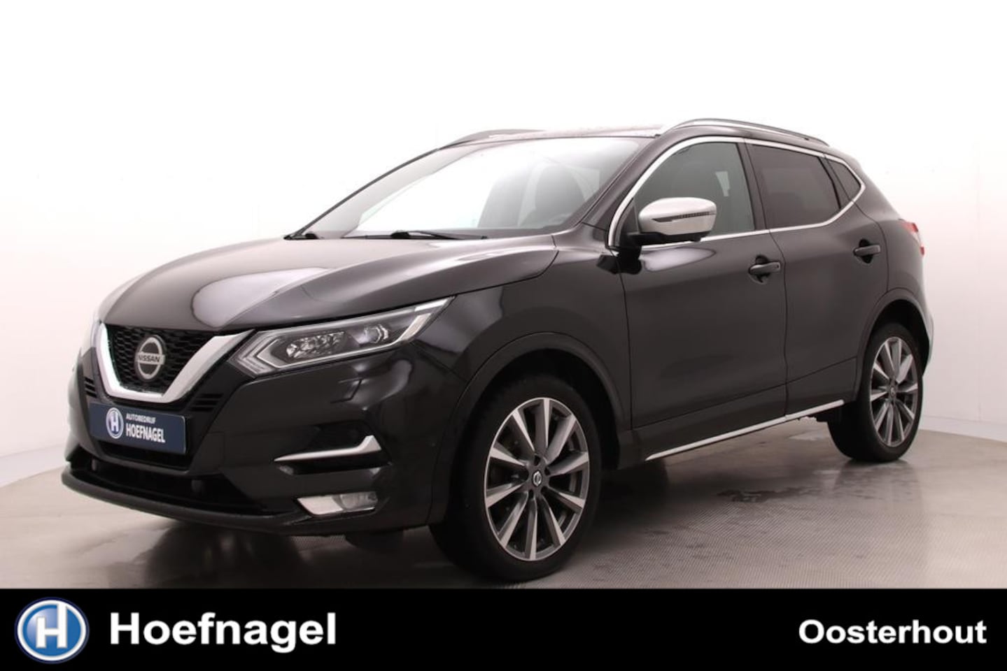 Nissan Qashqai - 1.3 DIG-T Tekna + Automaat | Trekhaak | Panoramadak | Navigatie | Adaptive Cruise Control - AutoWereld.nl
