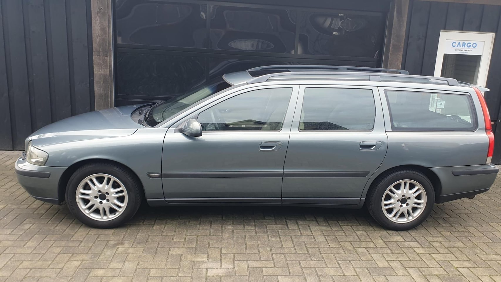 Volvo V70 - 2.4 T Comfort Line 2.4 T Comfort Line