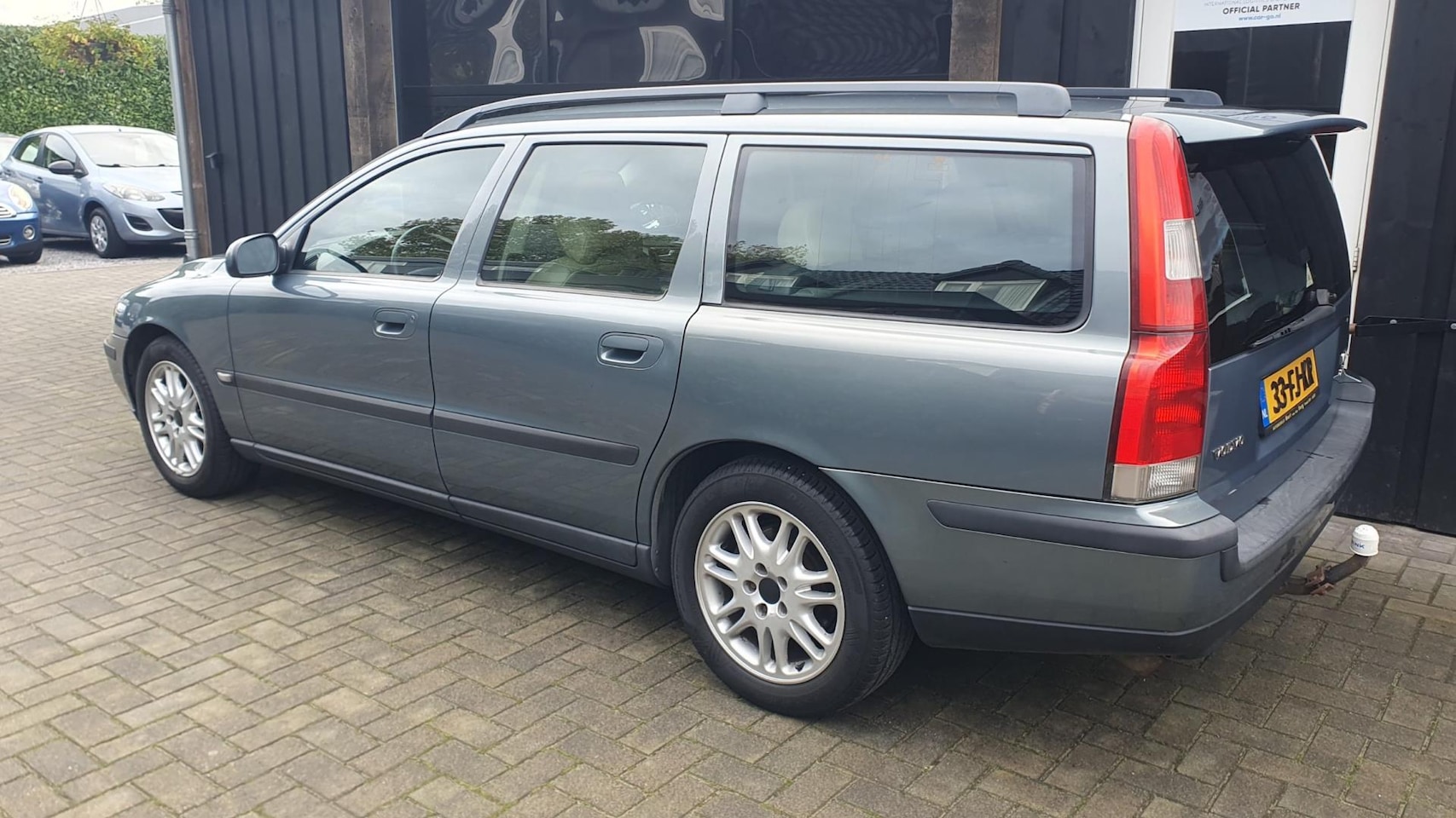 Volvo V70 - 2.4 T Comfort Line