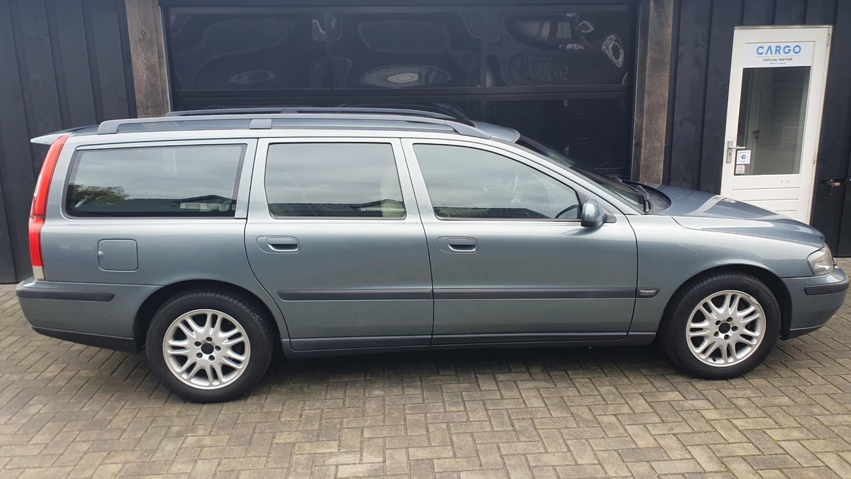 Volvo V70 - 2.4 T Comfort Line 2.4 T Comfort Line