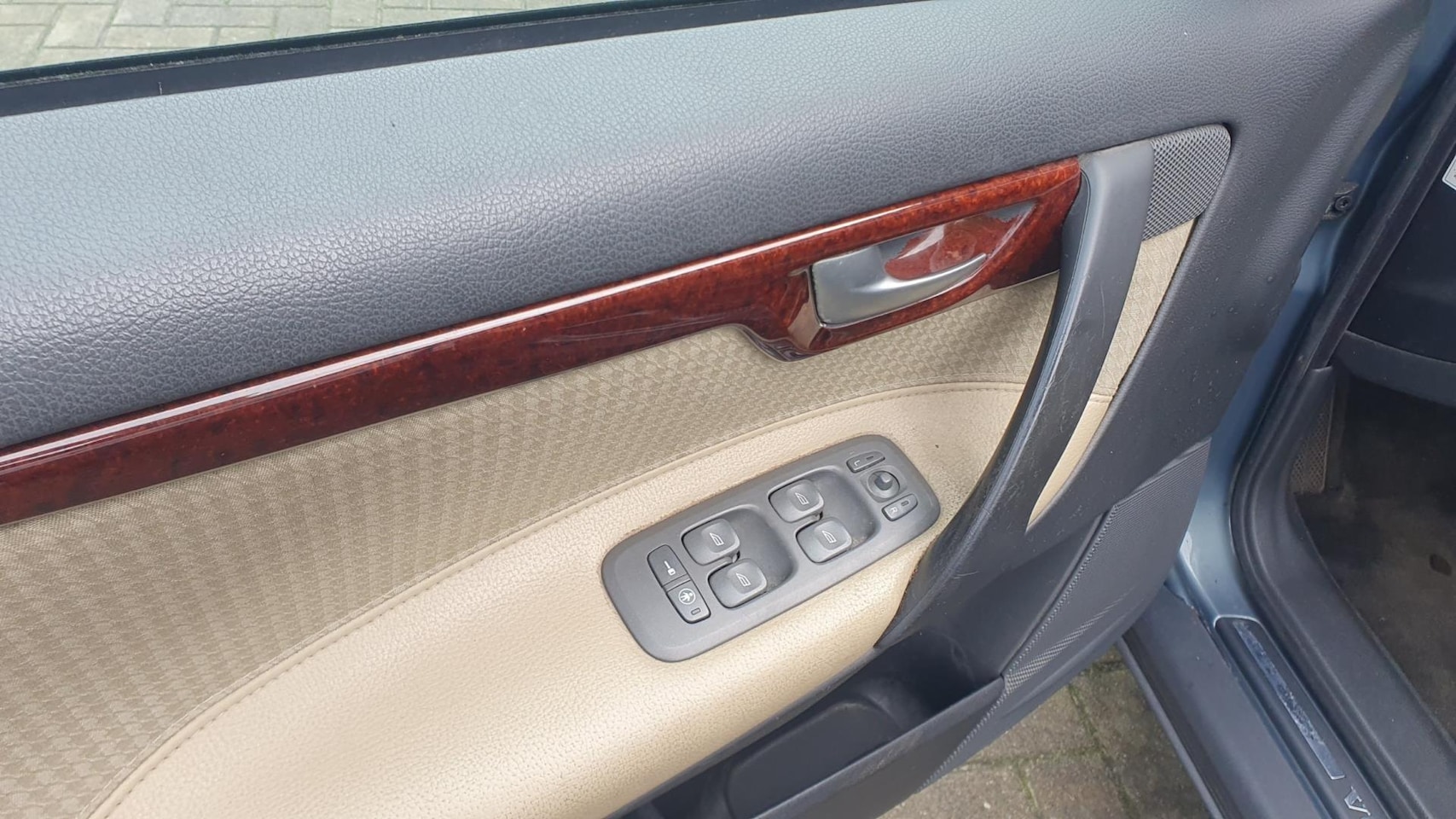 Volvo V70 - 2.4 T Comfort Line 2.4 T Comfort Line