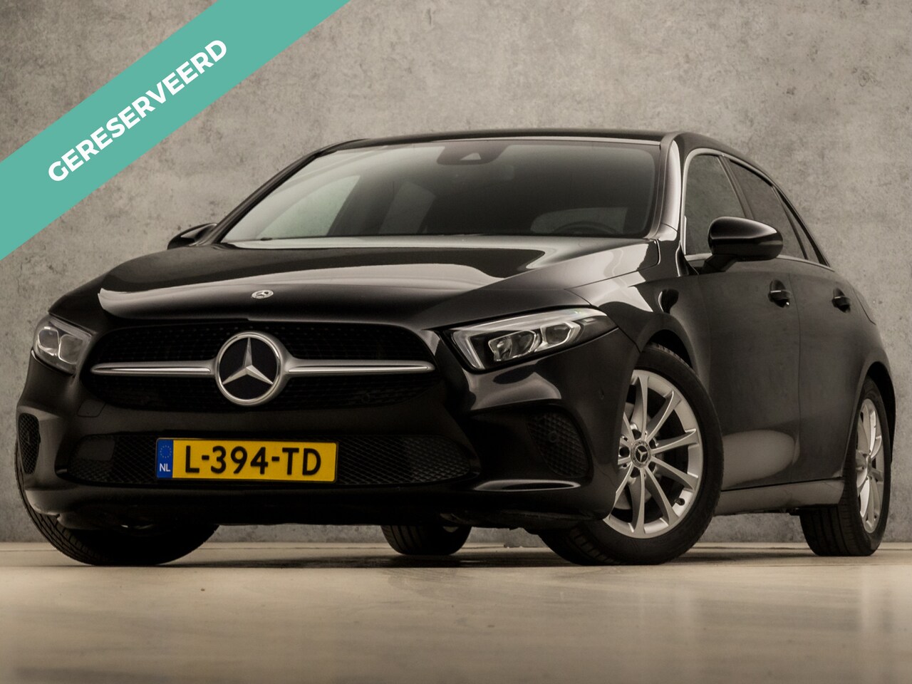 Mercedes-Benz A-klasse - 200 Sport 164Pk Automaat (GROOT NAVI, CAMERA, GETINT GLAS, LEDER, STOELVERWARMING, SPORTST - AutoWereld.nl