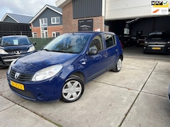 Dacia Sandero - 1.2 Ambiance NEW APK / AIRCO / NAP KM / 1 EIGN / 2 X SLEUTEL / CENTRL. DEUR / APPLE CARPLA