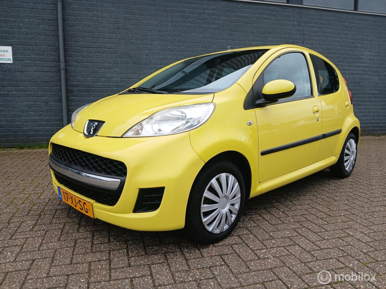 Peugeot 107 - 1.0-12V XS 173.000Km Nap/5-Deurs/Apk 10-'26 - AutoWereld.nl