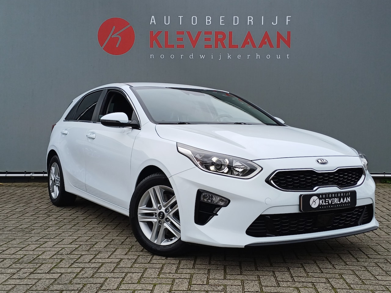 Kia Cee'd - Ceed 1.0 T-GDi DynamicPlusLine | CAMERA | NAVI | APPLE CARPLAY/ ANDROID AUTO | Wij bieden - AutoWereld.nl