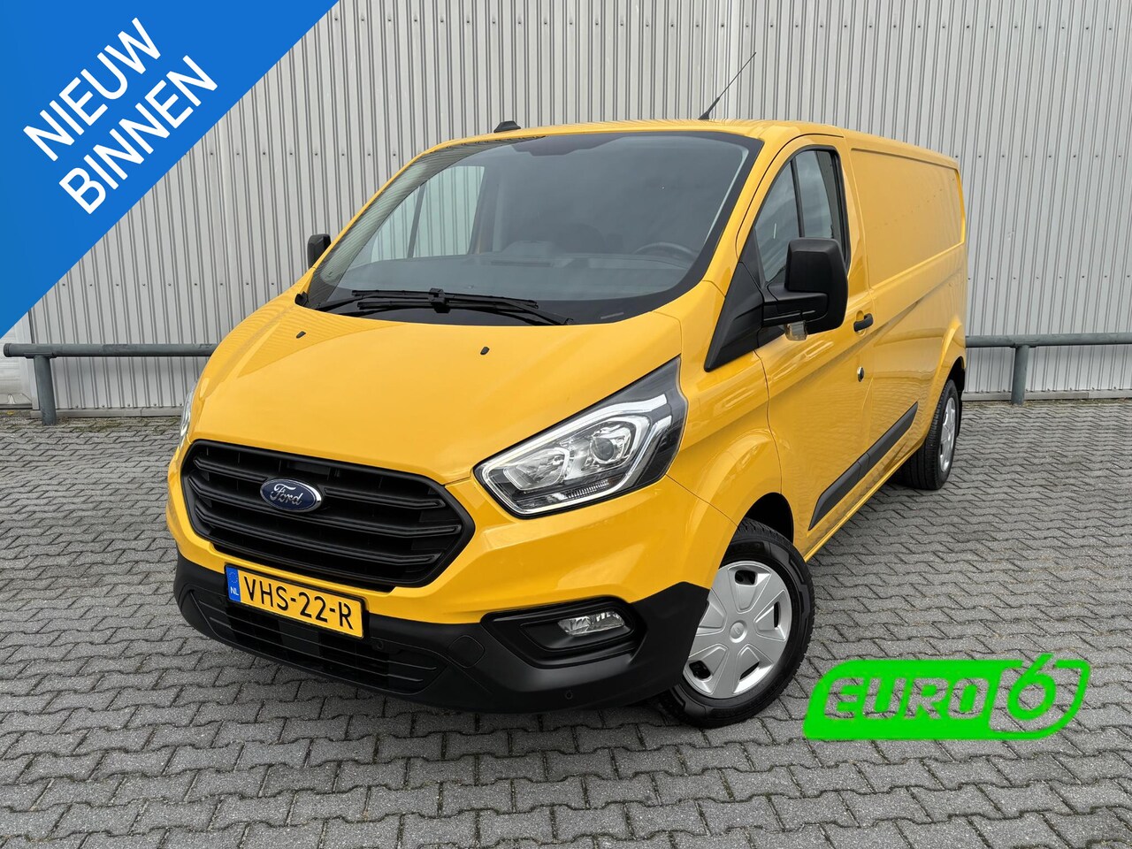 Ford Transit Custom - 320 2.0 TDCI L2H1 Trend*A/C*CRUISE* - AutoWereld.nl