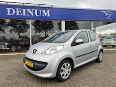 Peugeot 107 - 1.0 12V 68PK 5D / AIRCO