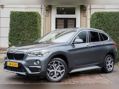 BMW X1 - xDrive20i High Executive PANO | MEMORY | KEYLESS | STUURVERWARMING | 2E EIGN