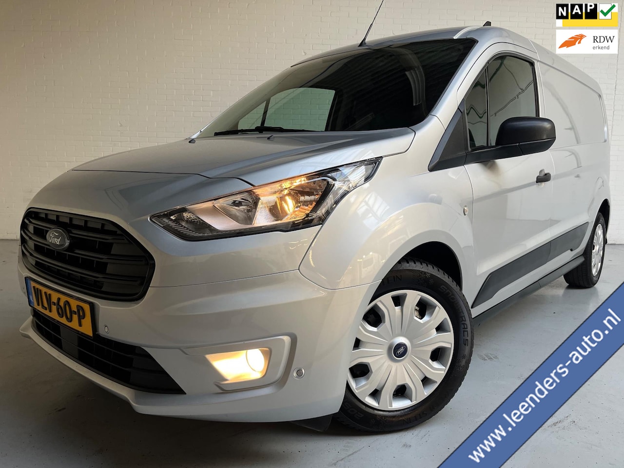 Ford Transit Connect - L2H1 1.5 EcoBlue 100pk euro6 Trend, Airco, CruiseControl, Trekhaak, Zilvergrijs metallic, - AutoWereld.nl