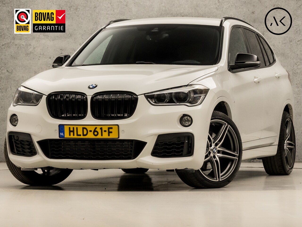 BMW X1 - xDrive25i M Sport Executive 225Pk Automaat (GROOT NAVI, M PAKKET, HEAD-UP DISPLAY, HARMAN/ - AutoWereld.nl