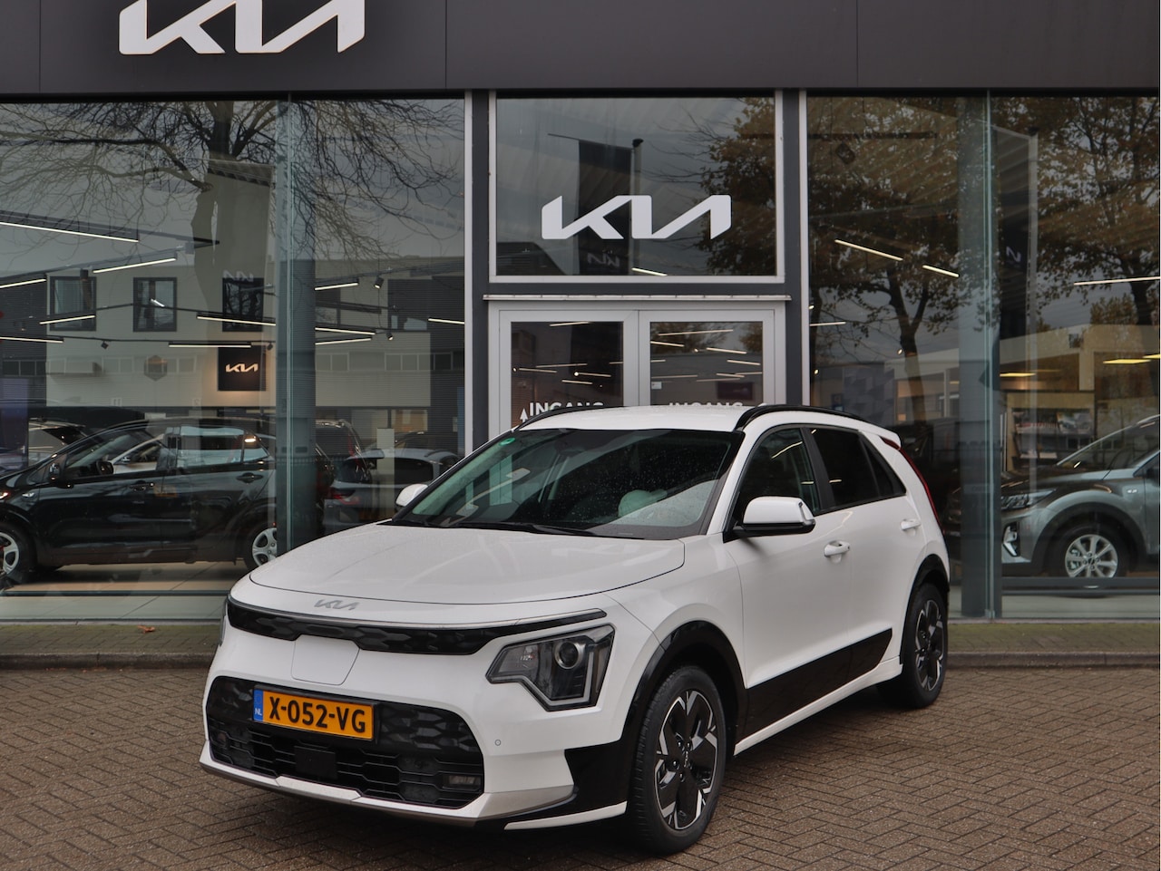 Kia Niro EV - Edition 64.8 kWh | Navigatie | Camera | Stoel+StuurVerwarming | Cruise Control Adaptief | - AutoWereld.nl