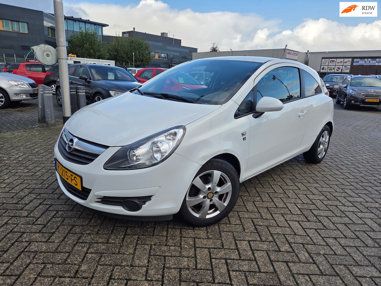 Opel Corsa - 1.2 EcoFlex Selection/NIEUW APK - AutoWereld.nl