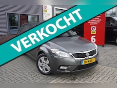 Kia Cee'd - 1.4 CVVT X-ecutive / Trekhaak / Cruise