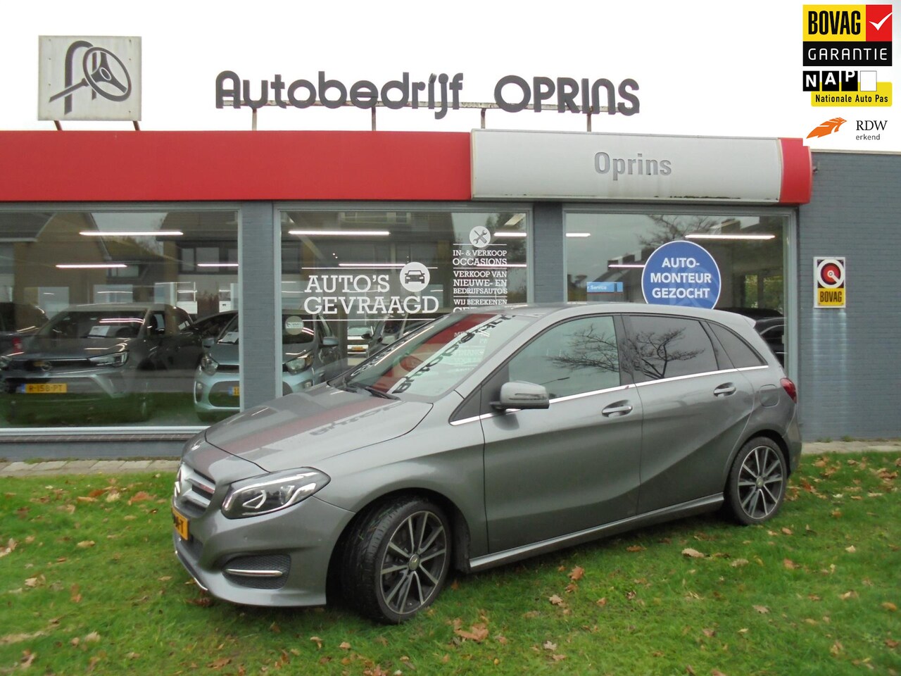 Mercedes-Benz B-klasse - 180 Ambition 180 Ambition 5drs, NL auto, AUTOMAAT, Trekhaak, 17 inch LM - AutoWereld.nl