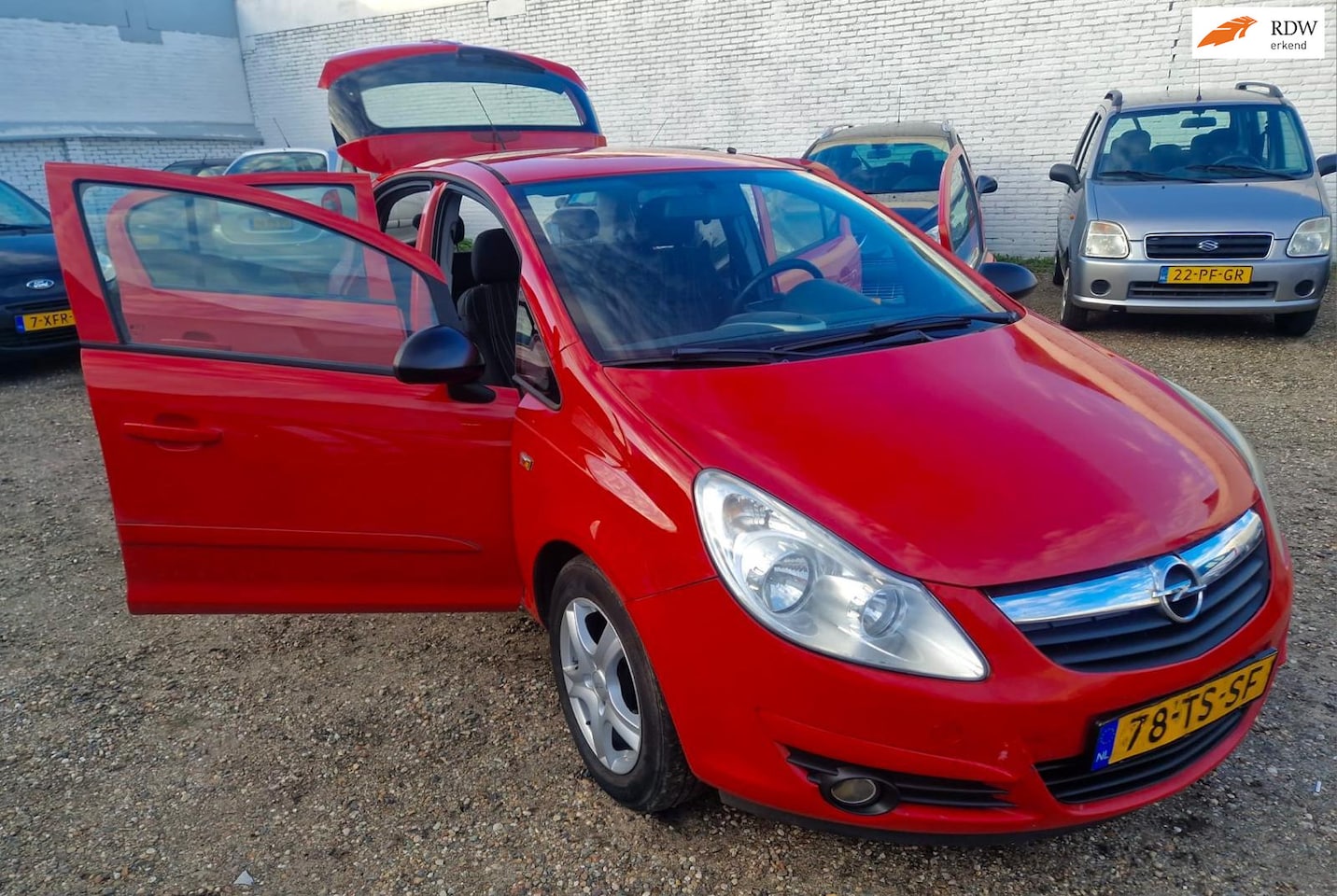 Opel Corsa - 1.2-16V Enjoy Zeer netjes, Nwe APK - AutoWereld.nl