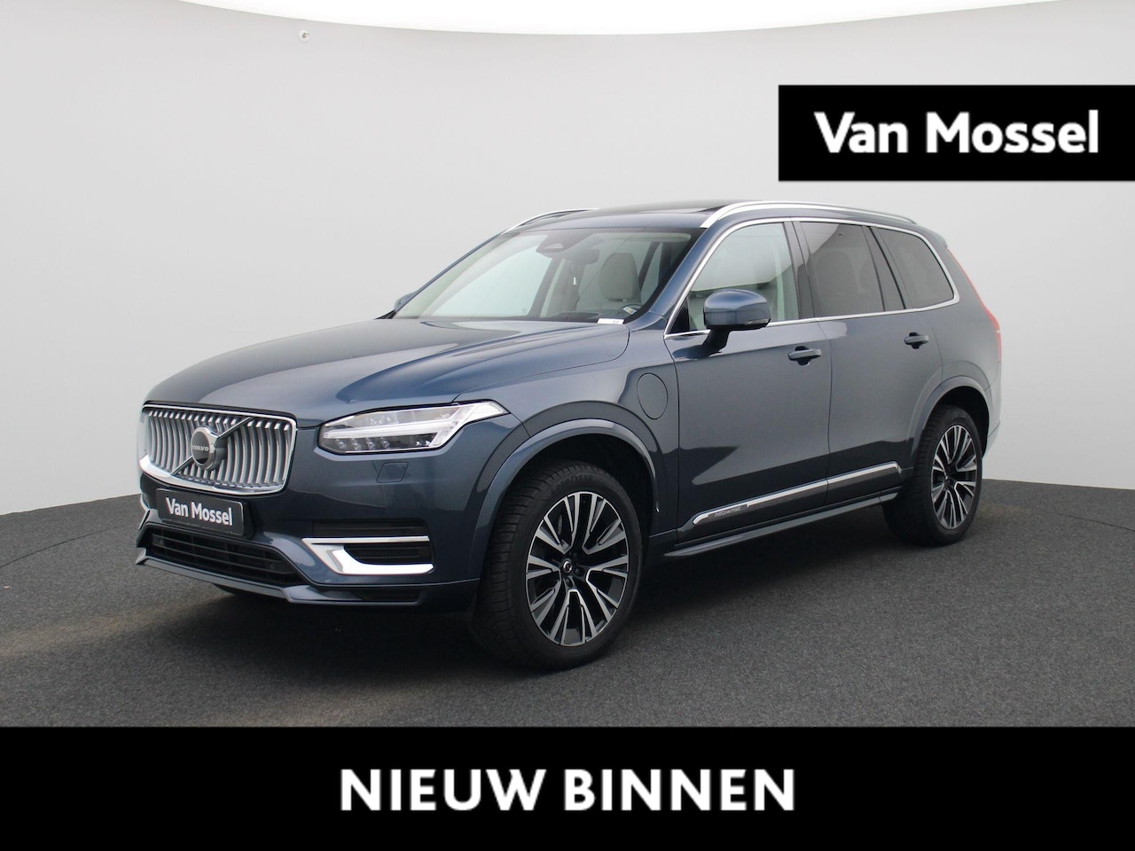 Volvo XC90 - 2.0 T8 Recharge AWD Ultimate Dark | Panoramadak | Stoelverwarming + Stuurverwarming | Appl - AutoWereld.nl