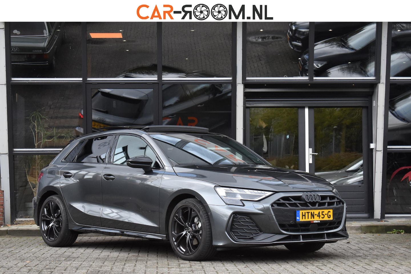 Audi A3 Sportback - 35 TFSI S edition S-Line Pano Lane Kuip ACC Camera - AutoWereld.nl