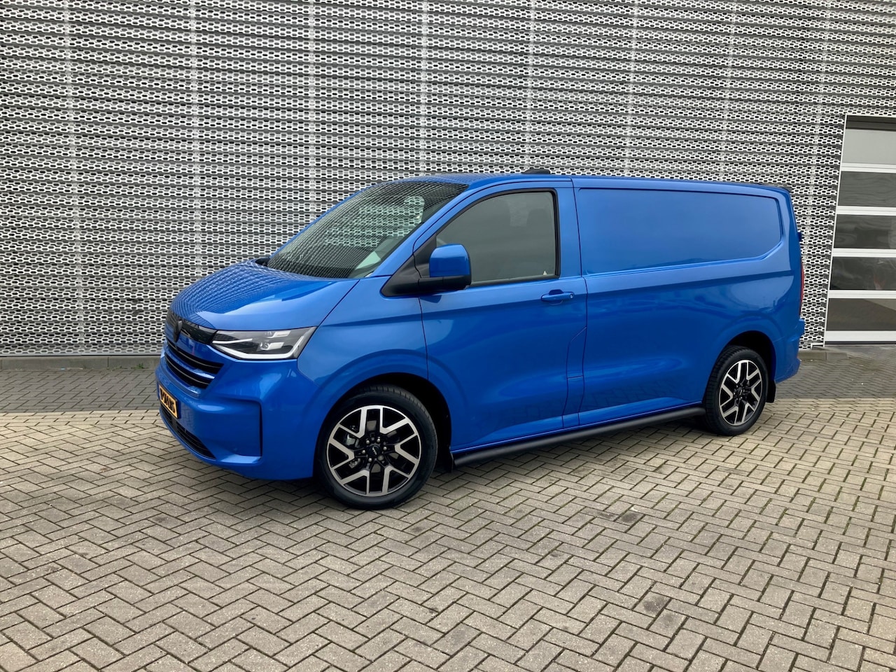 Volkswagen Transporter - 2.0 TDI 170PK Automaat L1H1 28 Bulli - AutoWereld.nl