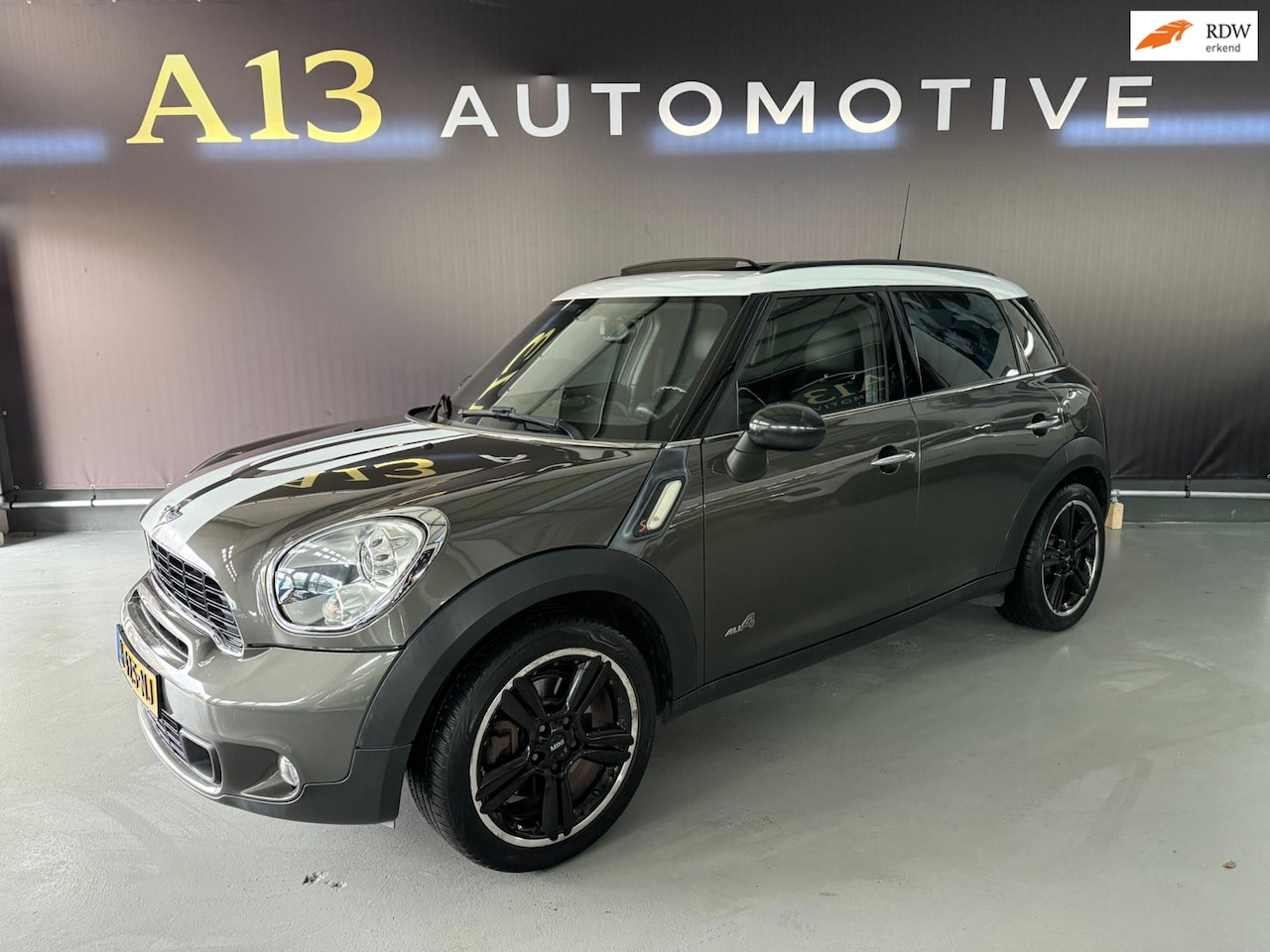 MINI Countryman - 1.6 Cooper S ALL4 Chili Mini 1.6 Cooper S ALL4 Chili - AutoWereld.nl