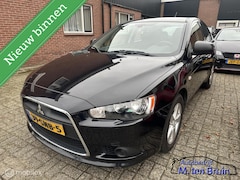 Mitsubishi Lancer Sportback - 1.5 Edition One + Trekhaak