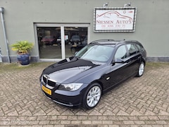 BMW 3-serie Touring - 318i Exclusive Edition Navi/Nwe Ketting