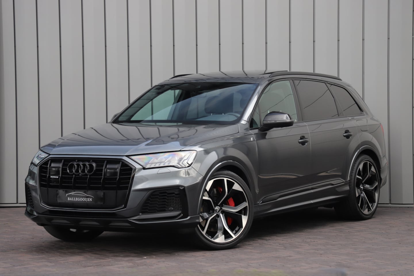 Audi Q7 - 55 TFSI e quattro S-line | 394PK | Luchtvering | Keyless-go | Sfeerverlichting | Memory | - AutoWereld.nl