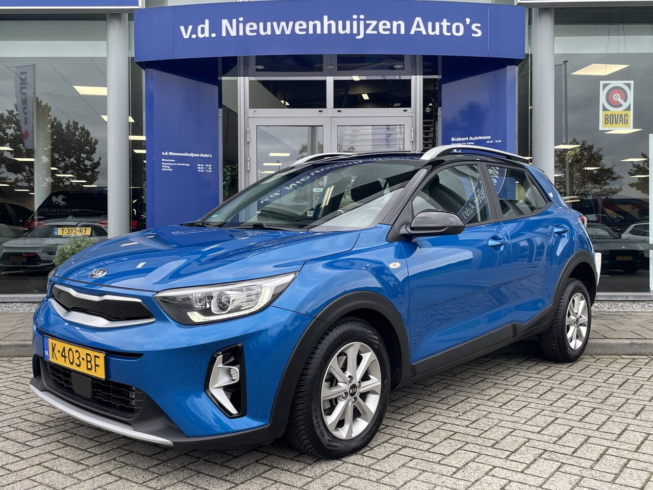 Kia Stonic - 1.0 T-GDi MHEV DynamicLine | climate control | Carplay | Achteruitrijcamera | info: 049258 - AutoWereld.nl