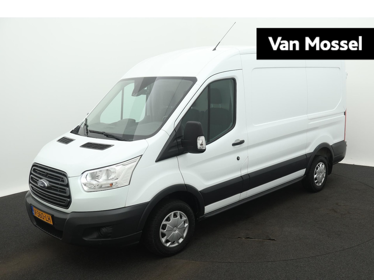 Ford Transit - 290 2.0 TDCI L2H2 Trend | Trekhaak | Airco | Parkeerhulp voor + achter | Radio | Cruise co - AutoWereld.nl