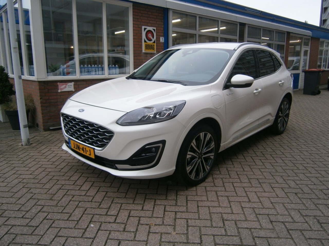 Ford Kuga - 2.5 PHEV Vignale 2.5 PHEV Vignale ,Navi,Camera,Winterpack,B&O,Key Less etc. - AutoWereld.nl